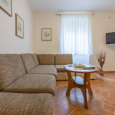 Holiday home Fuer 6 Personen Ca 104 Qm In Crikvenica, Kvarner Bucht Und Umgebung *